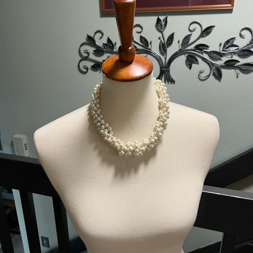 premier Designs 90” of Elegant Pearl Necklace So Many Ways To Wear #PNNK2